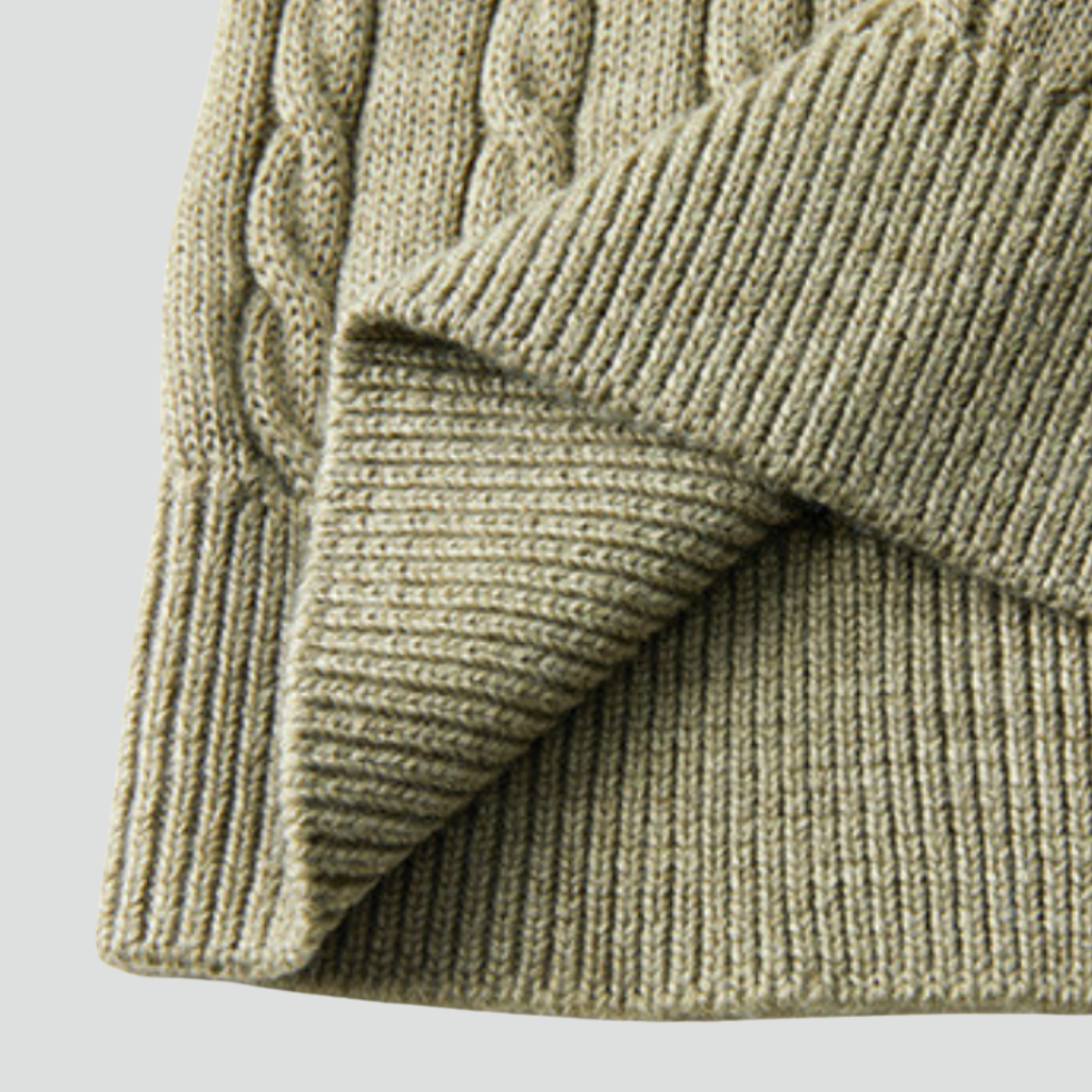 Men’s Multicolored Sweater – Two-Tone Knit Design & Classic Half-Zip Detail