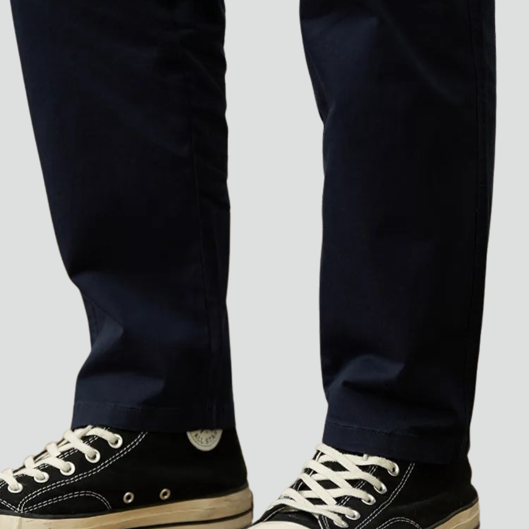 Men’s Casual Pants – Modern Straight Fit & Everyday Ease