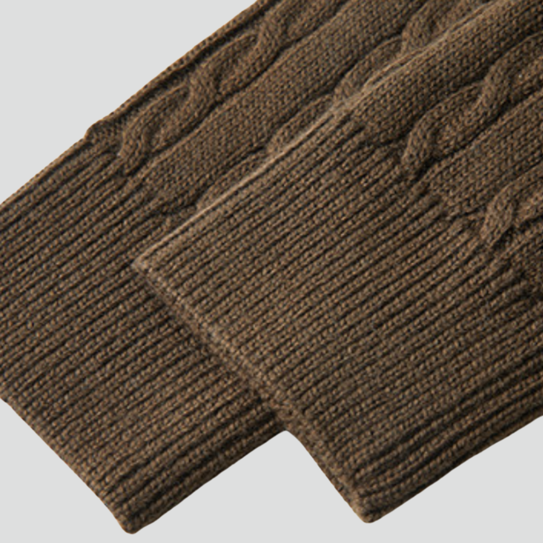 Men’s Multicolored Sweater – Two-Tone Knit Design & Classic Half-Zip Detail