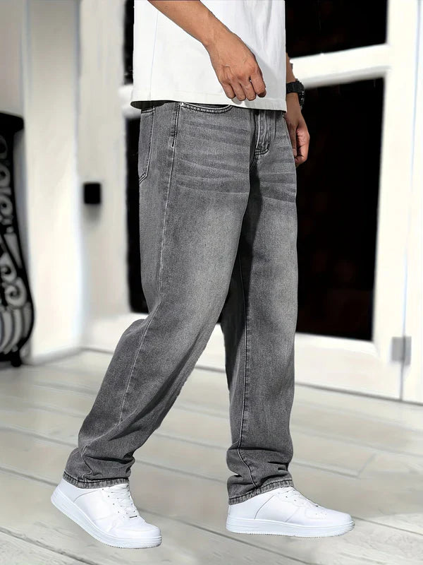 Men's Classic Straight Fit Washed Denim Pants