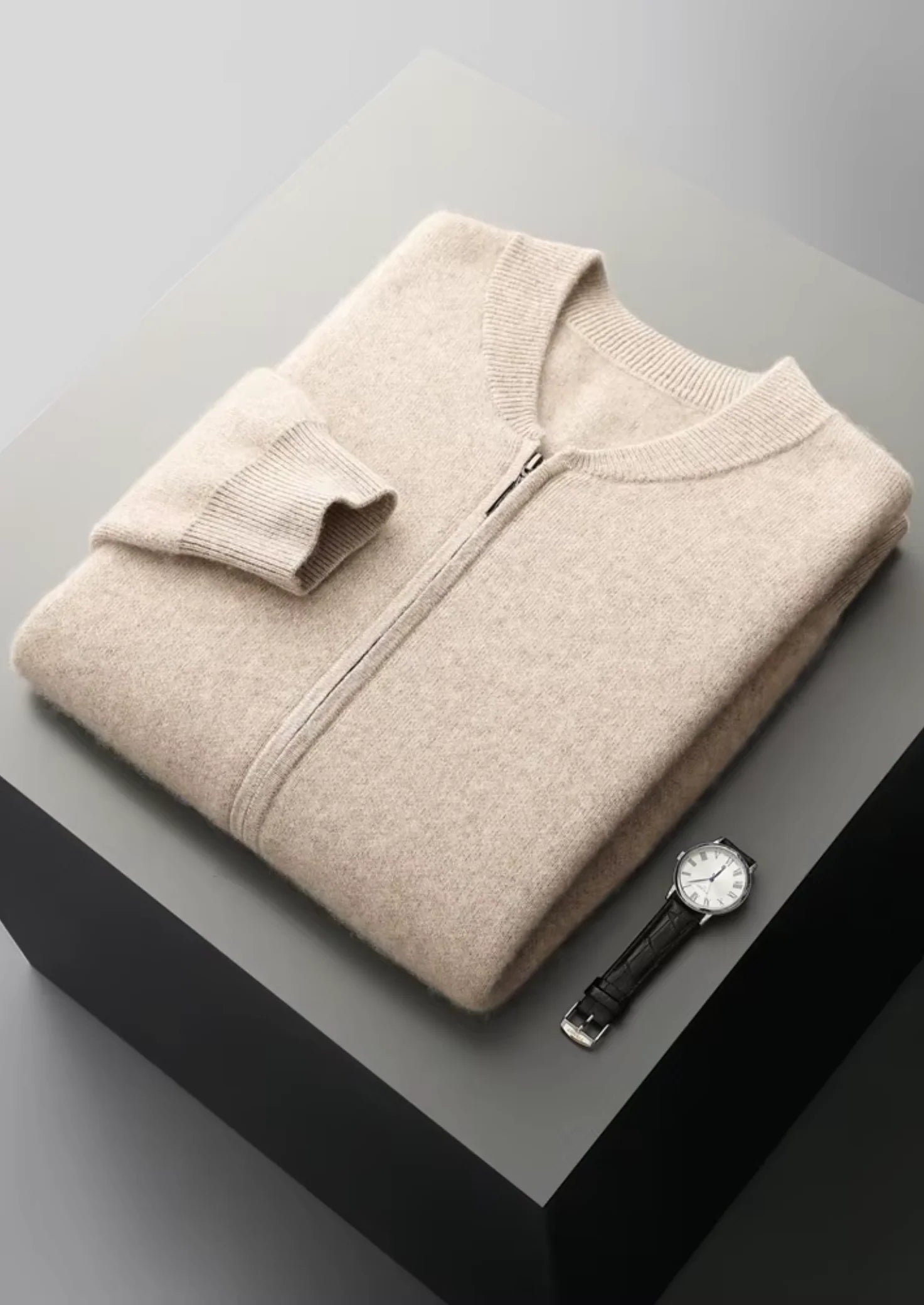 Men’s Casual Sweater – Zip-Up Design & Minimalist Everyday Layer