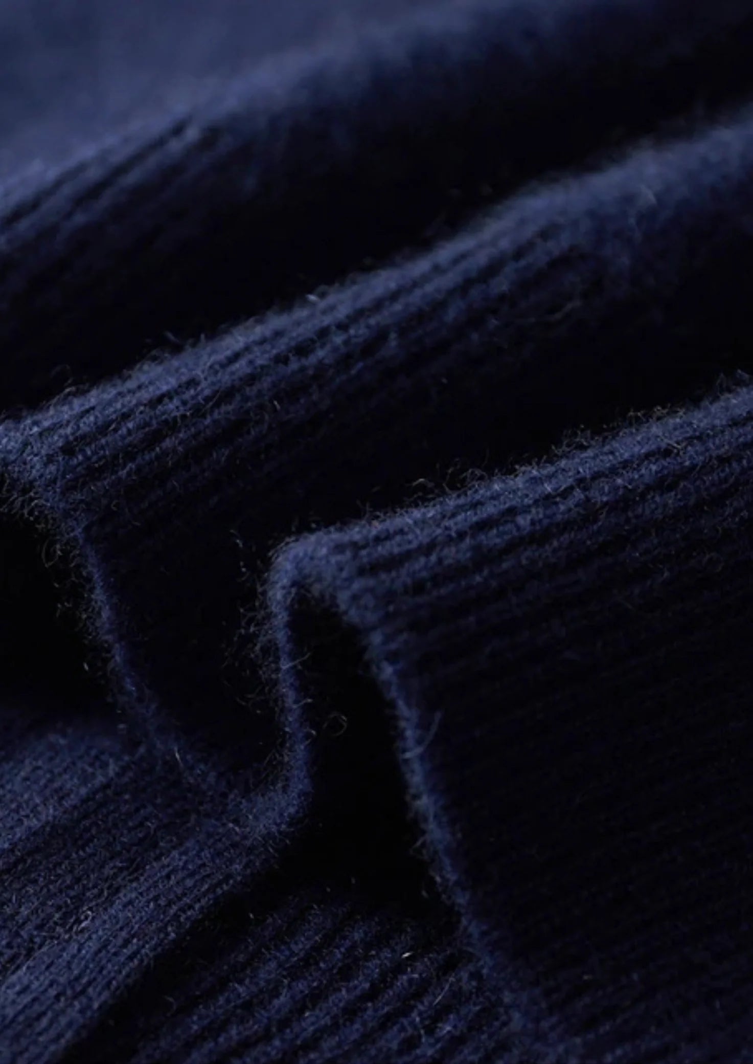 Men’s Tracksuit Set – Zip Hoodie & Stripe Pants