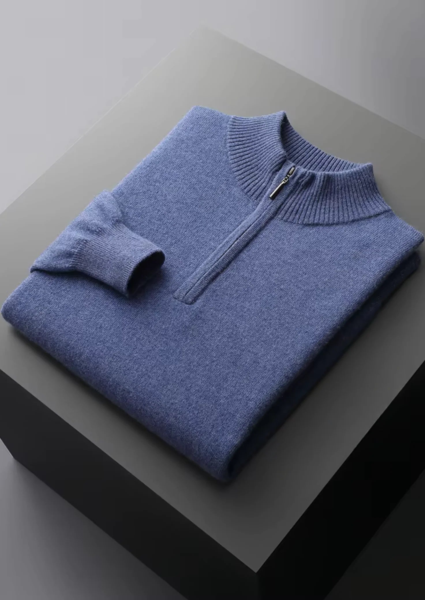 Men’s Casual Sweater – Half-Zip Collar & Minimalist Design