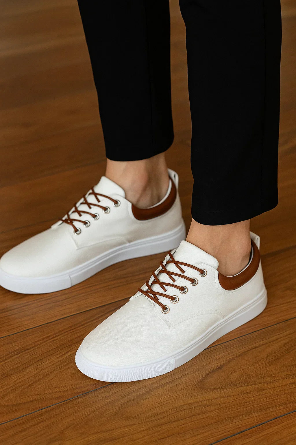 Classic Men's Canvas Sneakers