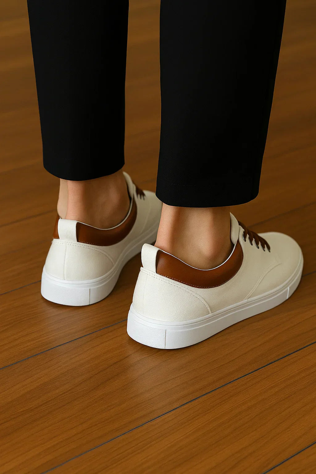 Classic Men's Canvas Sneakers