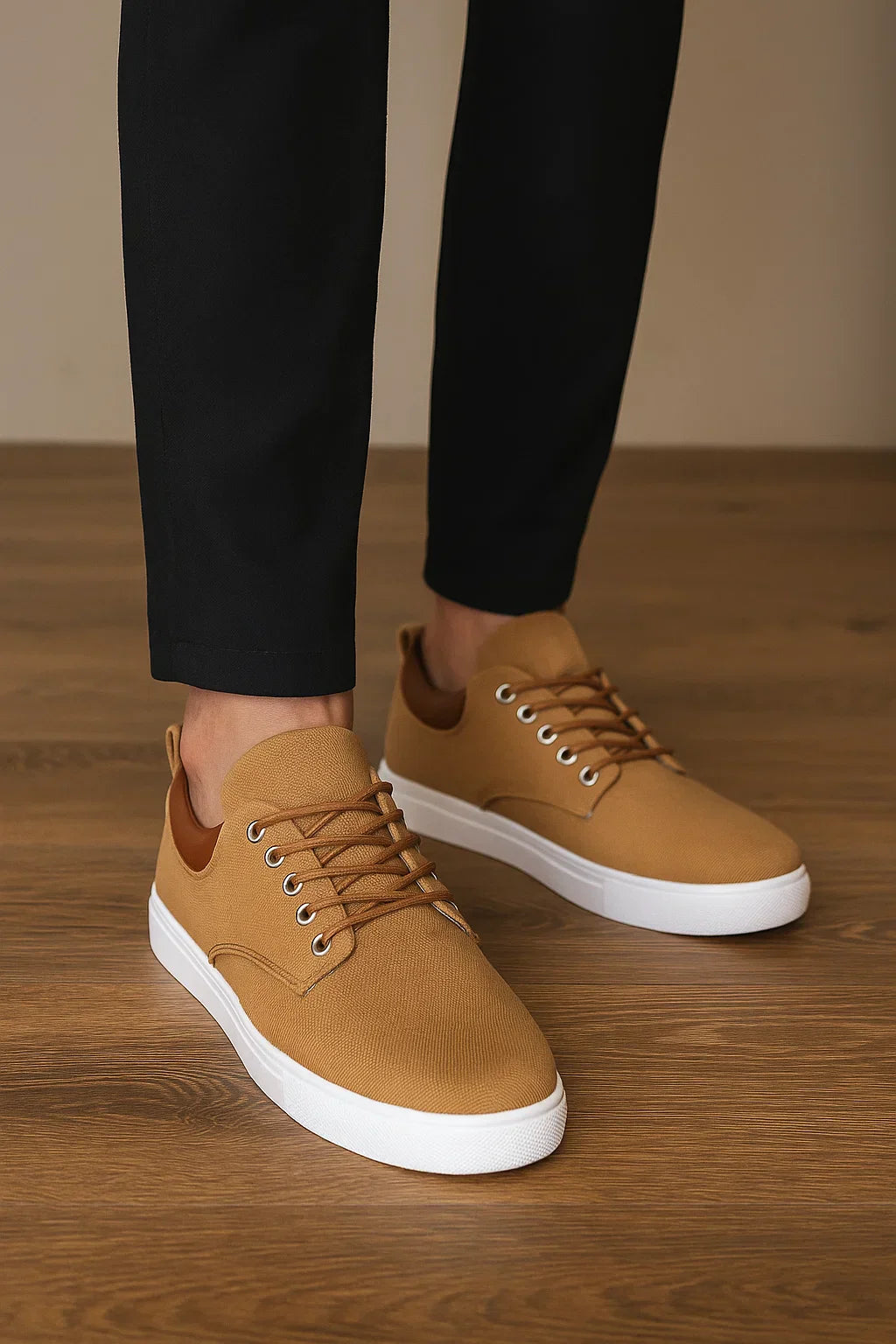 Classic Men's Canvas Sneakers
