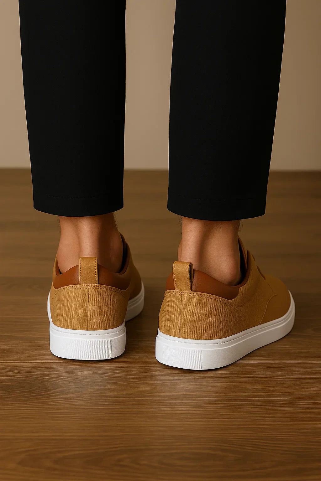 Classic Men's Canvas Sneakers