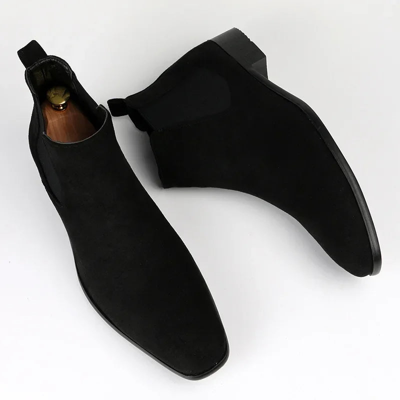 Classic Men’s Chelsea Boots - Black