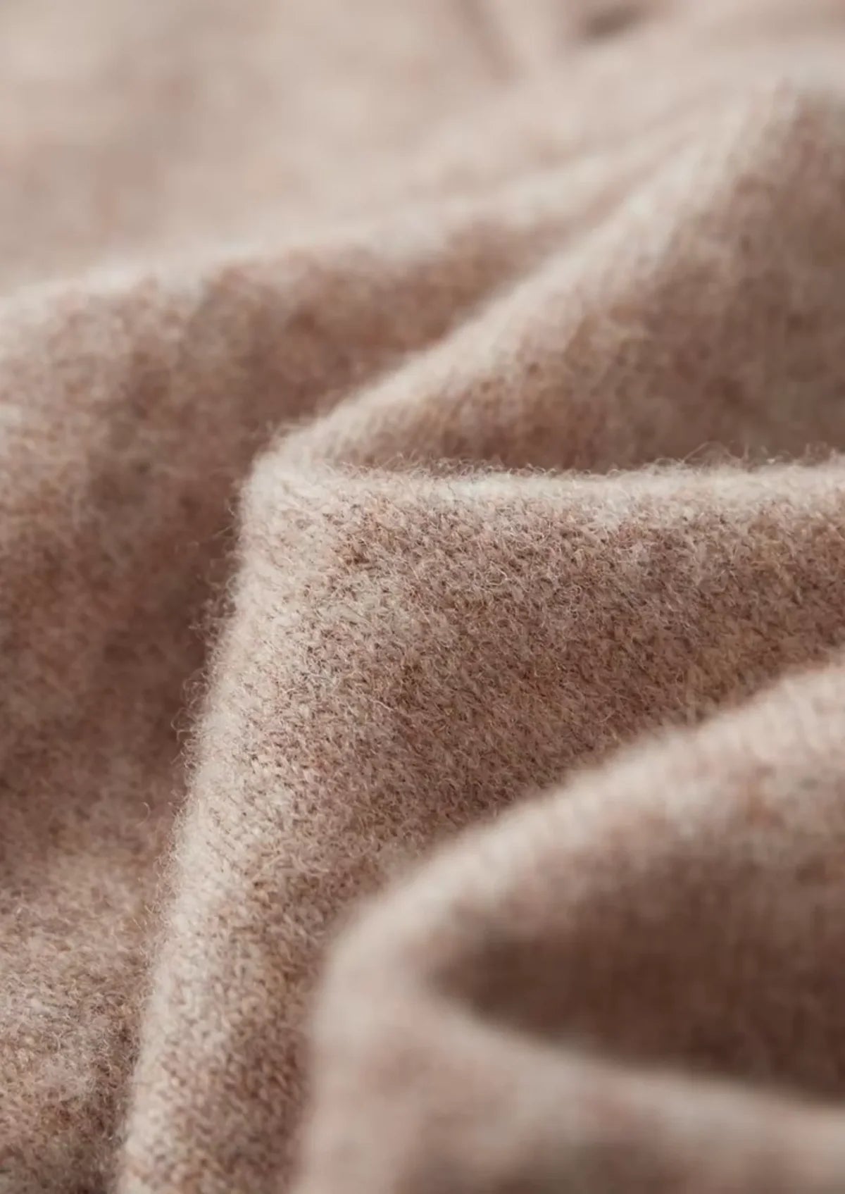 Men’s Elegant Sweater – Button-Up Collar & Minimalist Design