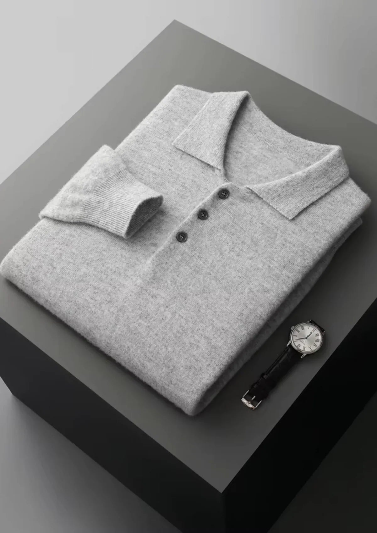 Men’s Elegant Sweater – Button-Up Collar & Minimalist Design