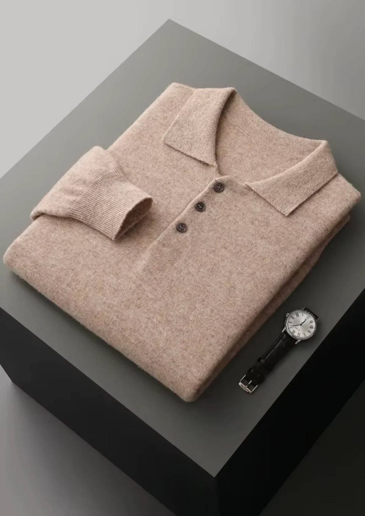 Men’s Elegant Sweater – Button-Up Collar & Minimalist Design