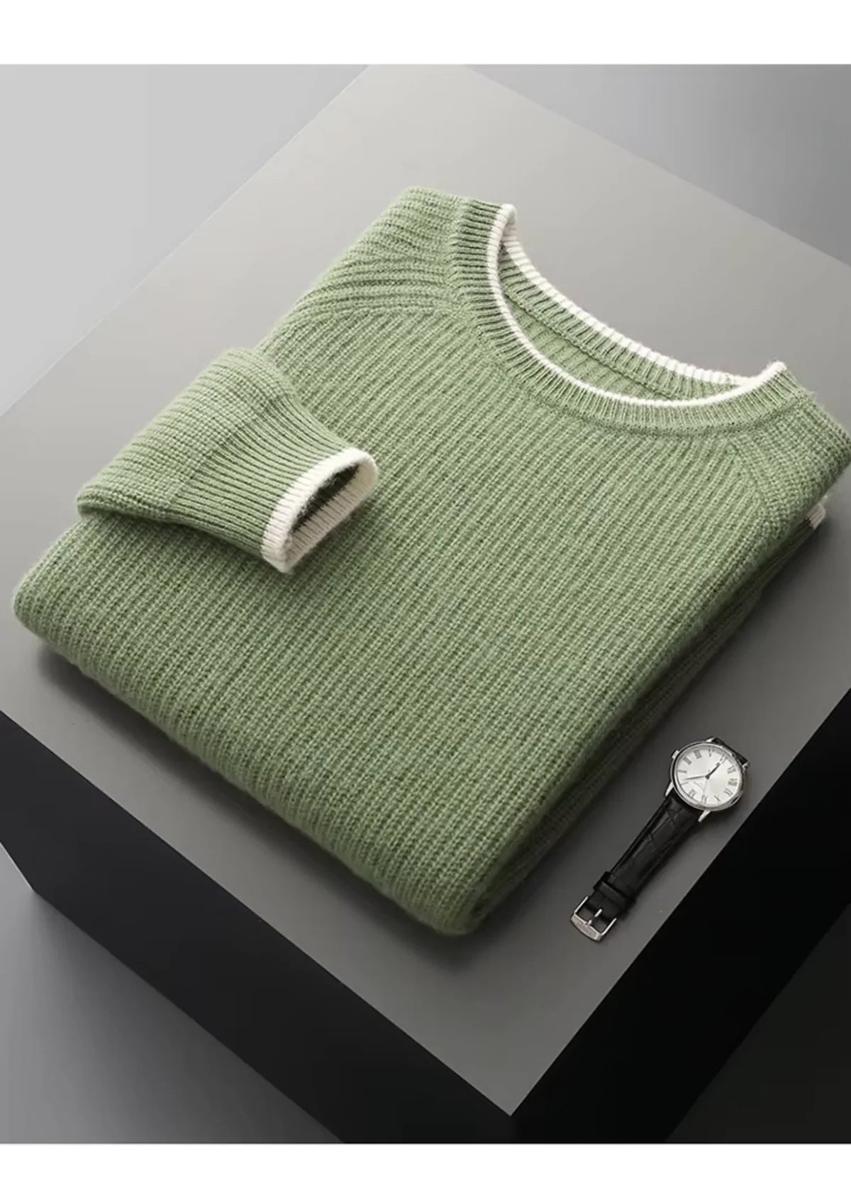 Men’s Crewneck Sweater – Classic Ribbed Design & Timeless Appeal