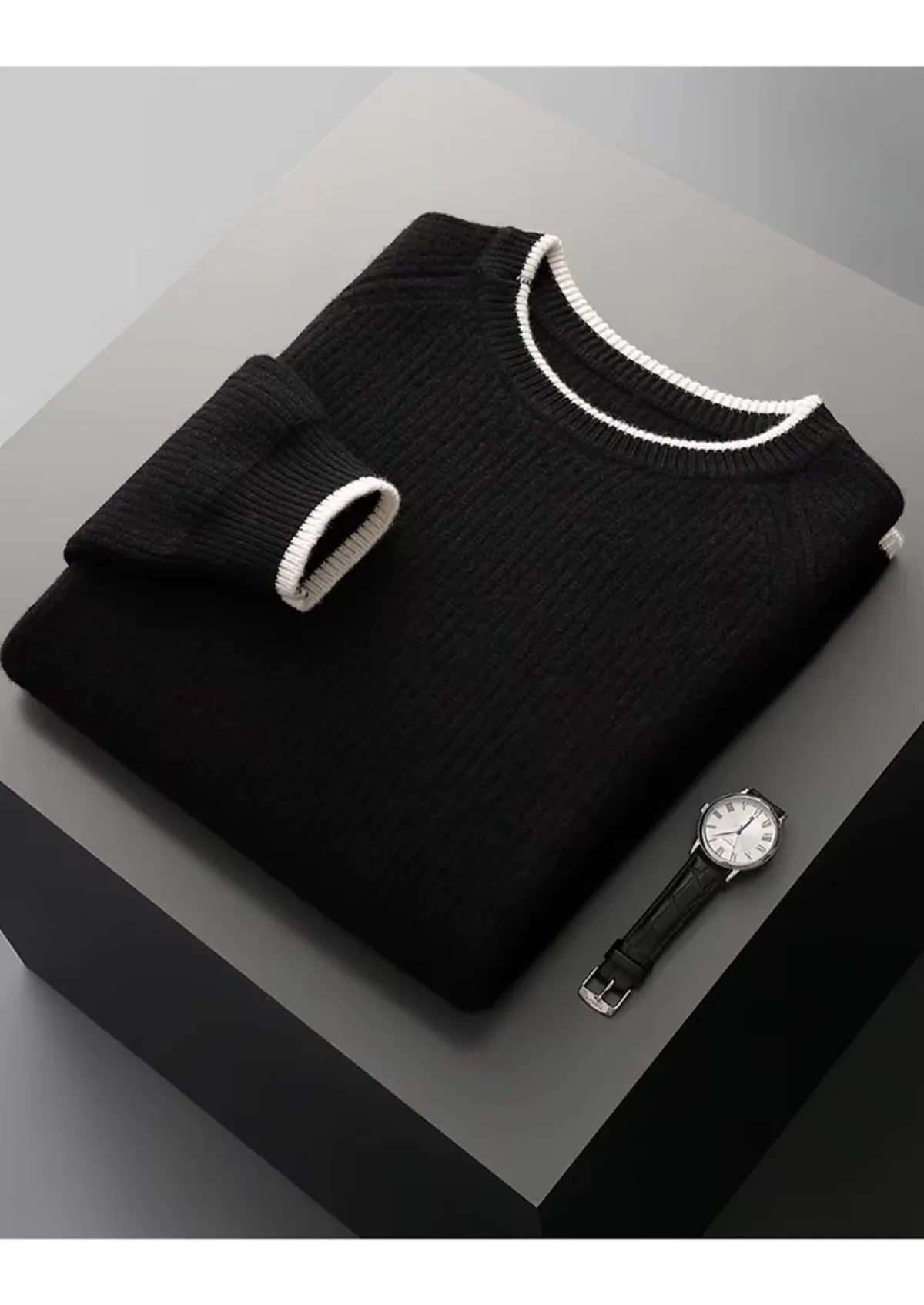 Men’s Crewneck Sweater – Classic Ribbed Design & Timeless Appeal