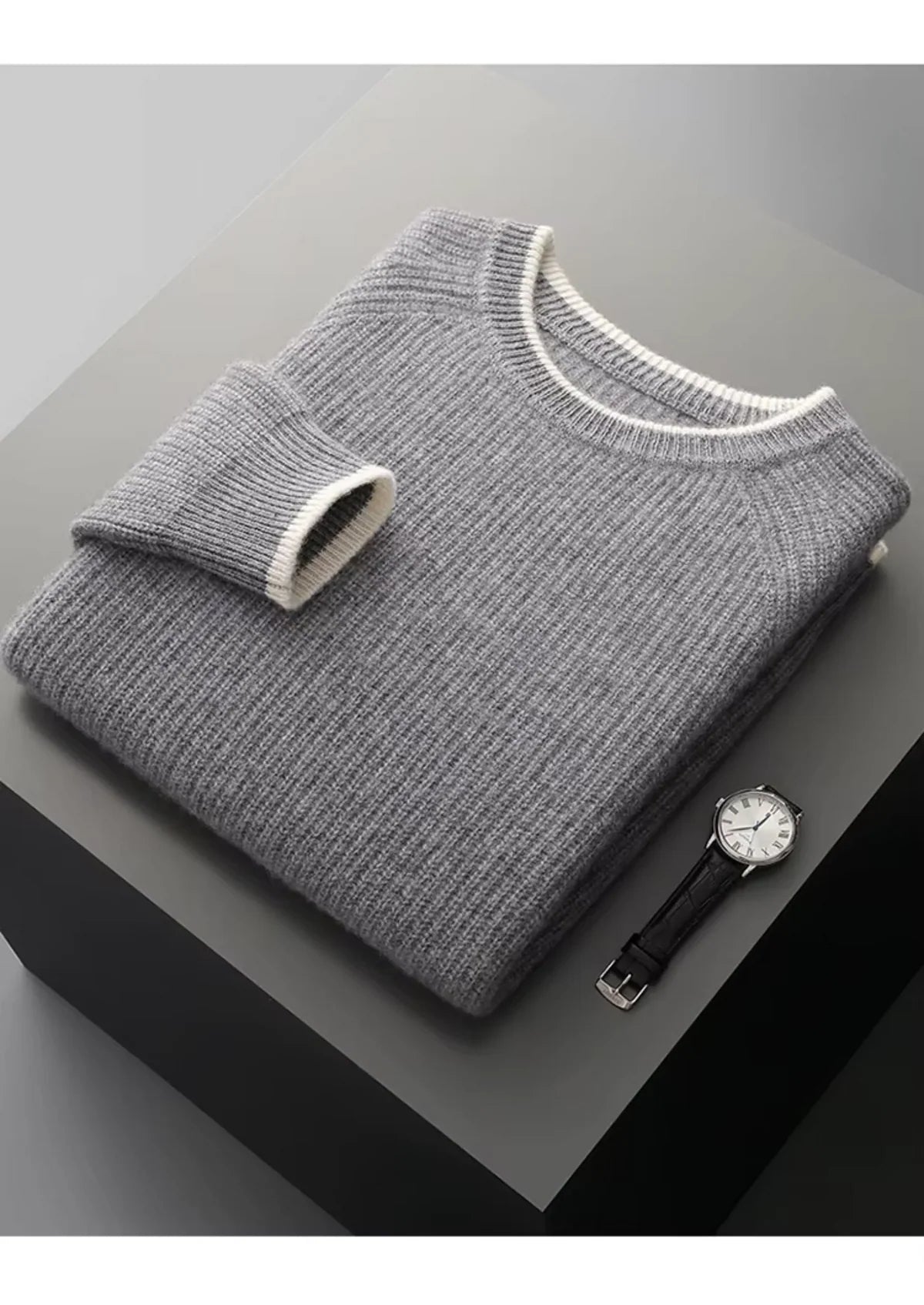 Men’s Crewneck Sweater – Classic Ribbed Design & Timeless Appeal