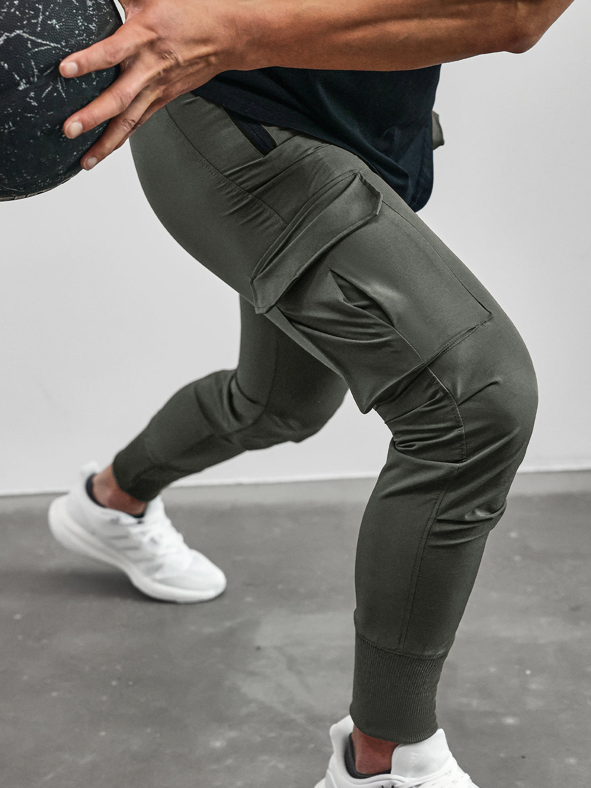 Men's Modern Style Training Cargo Sweatpants