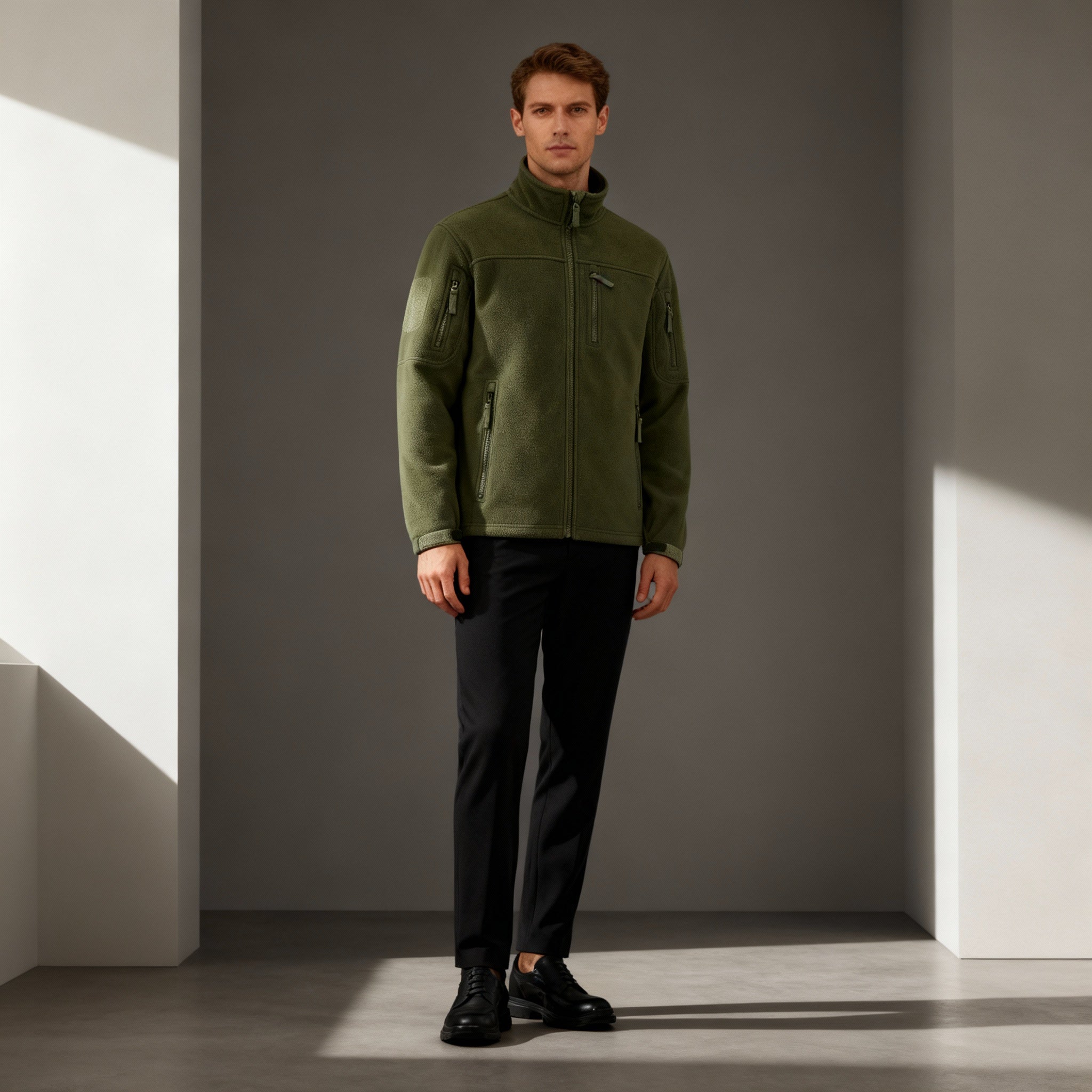 Men’s Casual Fleece Jacket – Versatile Design & Practical Function