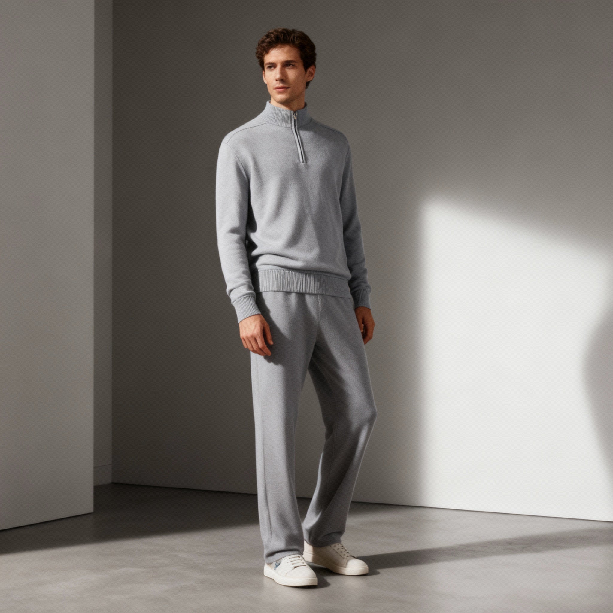 Men’s Minimalistic Sweater – Clean Zip Detail & Modern Everyday Layer