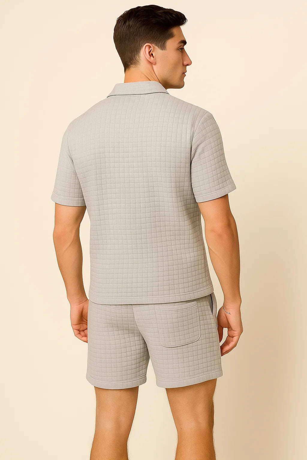 Trendy Men’s Summer Outfit - Gray