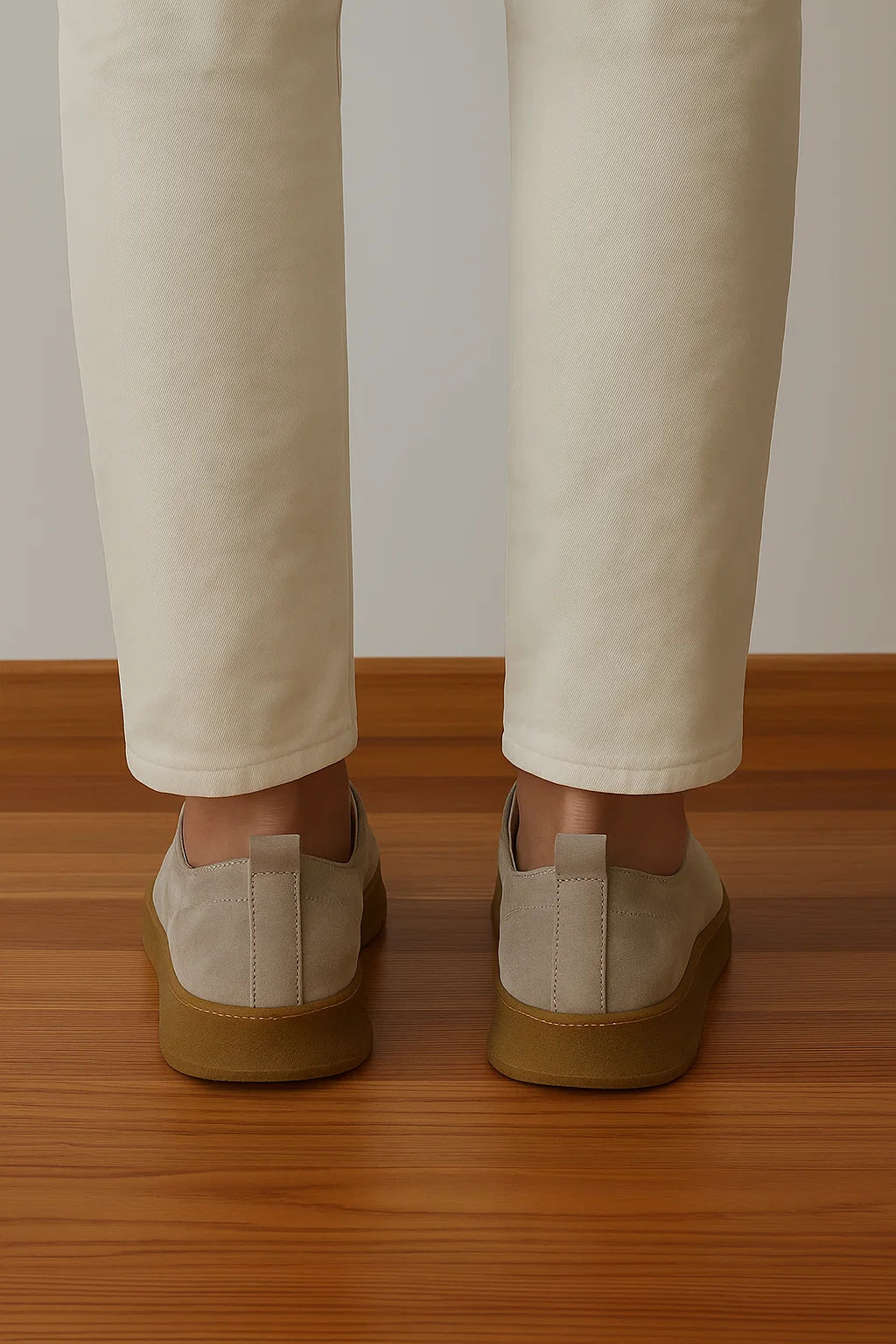 Classic Men’s Suede Sneakers – Beige